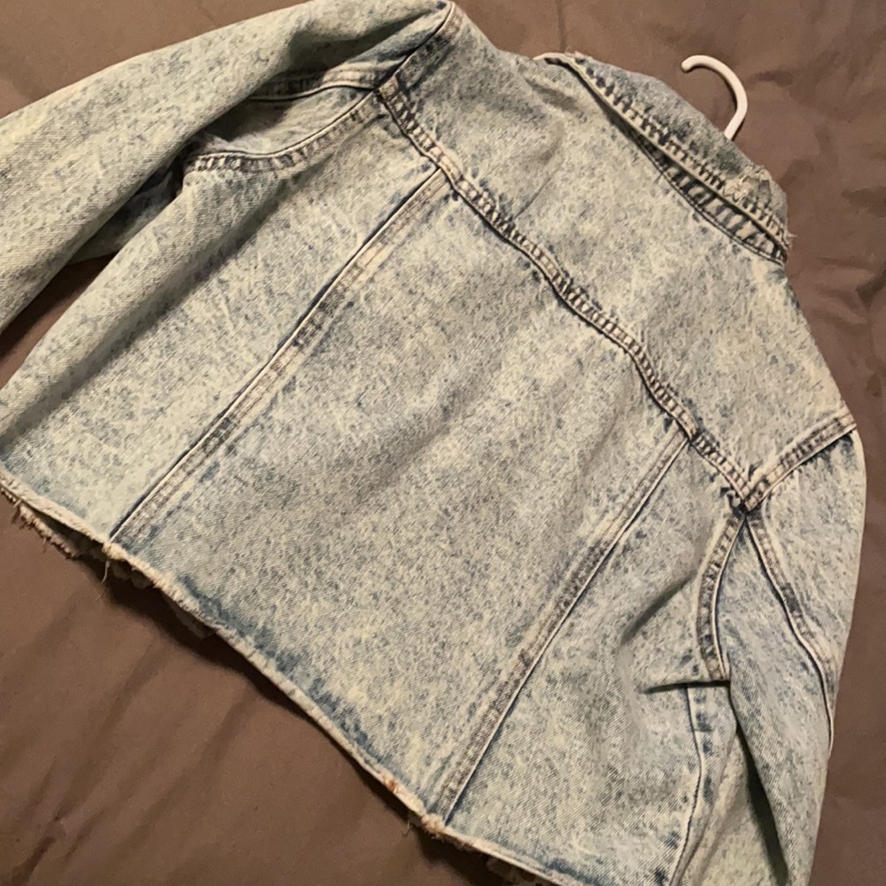 Jean jacket - Picture 3 of 3